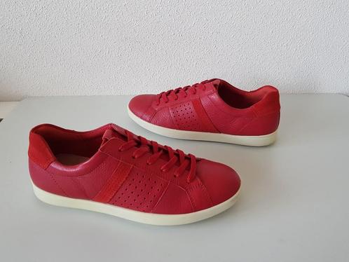 * Ecco maat 37 rode leren sneakers schoenen lage hakken ZGAN, Kleding | Dames, Schoenen, Zo goed als nieuw, Sneakers of Gympen