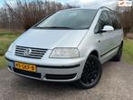 Volkswagen Sharan 2.0 Comfortline / 7-persoons / Carplay / T, Voorwielaandrijving, Stof, 1553 kg, 116 pk