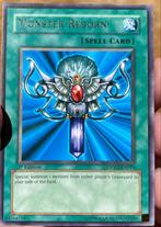 Yu-Gi-Oh! Monster Reborn DPYG 1st Edition !, Hobby en Vrije tijd, Verzamelkaartspellen | Yu-gi-Oh!, Verzenden, Gebruikt, Losse kaart