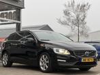 Volvo V60 1.5 T2 Nordic+ Automaat / Dealer onderhouden! / Tr, Stof, 4 cilinders, Met garantie (alle), Origineel Nederlands