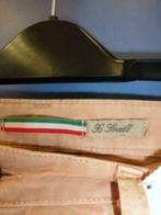 Please broek licht zalm kleurig 3 knopen voor mt XS nr 30934, Kleding | Dames, ., Please, Ophalen of Verzenden, Zo goed als nieuw