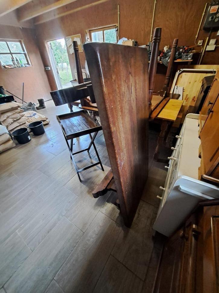 massief eiken salontafel te koop. 10.00 euro, Huis en Inrichting, Tafels | Salontafels, Gebruikt, Ophalen