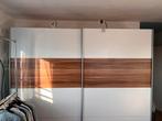 Witte houten kledingkast met schuifdeuren, Huis en Inrichting, Kasten | Kledingkasten, Ophalen, 200 cm of meer, Met hangruimte