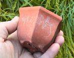 Bonsai pot bruin ongeglazuurd gedecoreerd aardewerk 8,5x5,5, Ophalen of Verzenden, Zo goed als nieuw, Minder dan 25 cm, Overige vormen