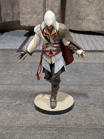 Beeldje Assassin's Creed 2 Ezio met doos beschikbaar voor biedingen