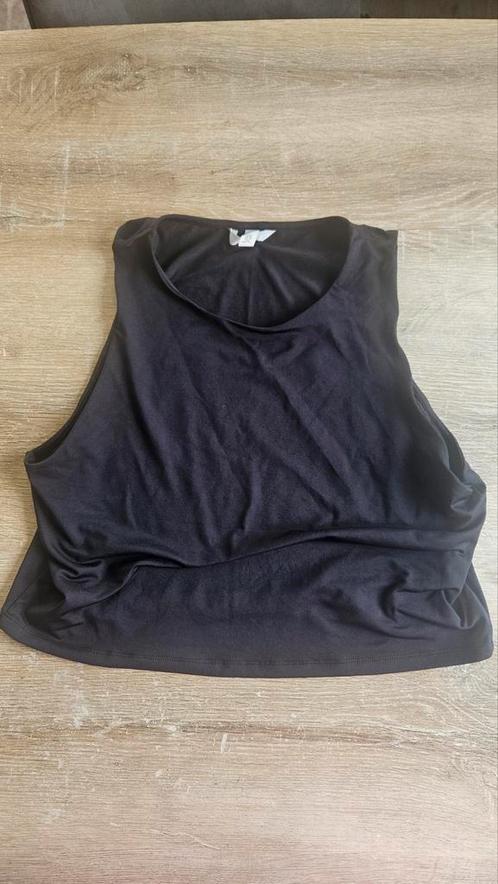 Zwart glimmende H&M dubbeltop mouwloos topje,croptop maat xl, Kleding | Dames, Tops, Nieuw, Maat 46/48 (XL) of groter, Zwart, Zonder mouw