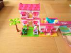Mega bloks Hello Kitty beach house 10929, Kinderen en Baby's, Speelgoed | Duplo en Lego, Ophalen of Verzenden, Zo goed als nieuw