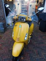GELE VESPA SPRINT 2016(KLUSSER), Ophalen, Zo goed als nieuw, Benzine