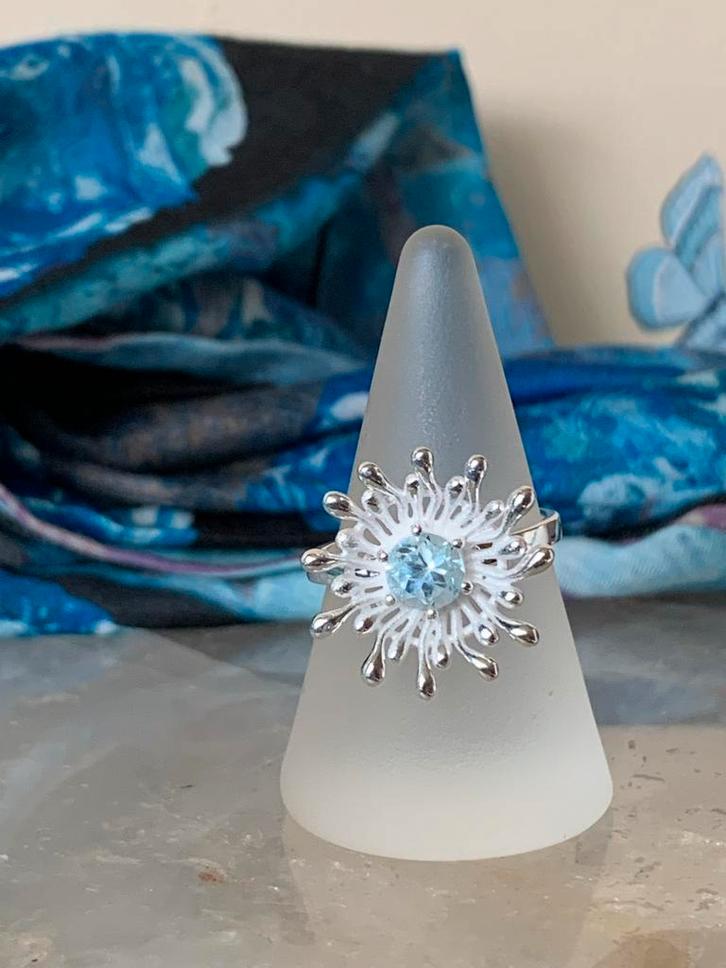 Topaas bloem beschermt geluk vreugde succes liefde voorspoed, Sieraden, Tassen en Uiterlijk, Ringen, Nieuw, Dame of Heer, 17 tot 18