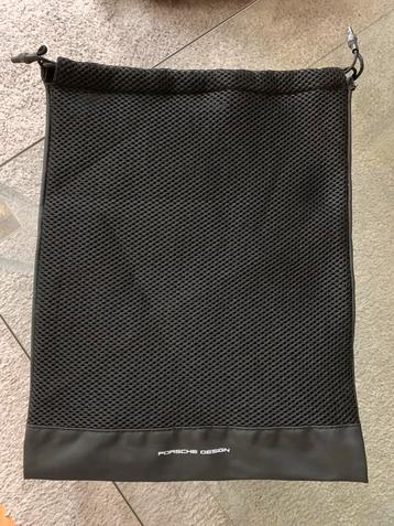 Lufthansa Porsche Design business class bag beschikbaar voor biedingen