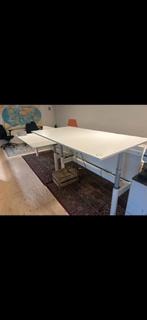 2x Gispen set Zit-Sta Bureaus(180x90) Elektrisch Verstelbaar, Ophalen, In hoogte verstelbaar, Gebruikt, Bureau