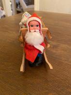 Kerstman op houten slee, Ophalen of Verzenden