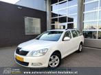 Skoda Octavia Combi 1.2 TSI Ambition Business Line | Navigat, Voorwielaandrijving, Euro 5, Gebruikt, 4 cilinders