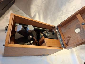 Projectie Microscoop / spiegel microscoop Old Delft  beschikbaar voor biedingen