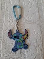 Disney Stitch en Scrump sleutelhanger Rubber 4.5x4.5x0.4cm, Verzamelen, Sleutelhangers, Ophalen of Verzenden, Zo goed als nieuw