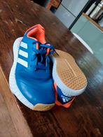 Adidas sportschoenen zaal maat 36, Sport en Fitness, Ophalen of Verzenden, Zo goed als nieuw
