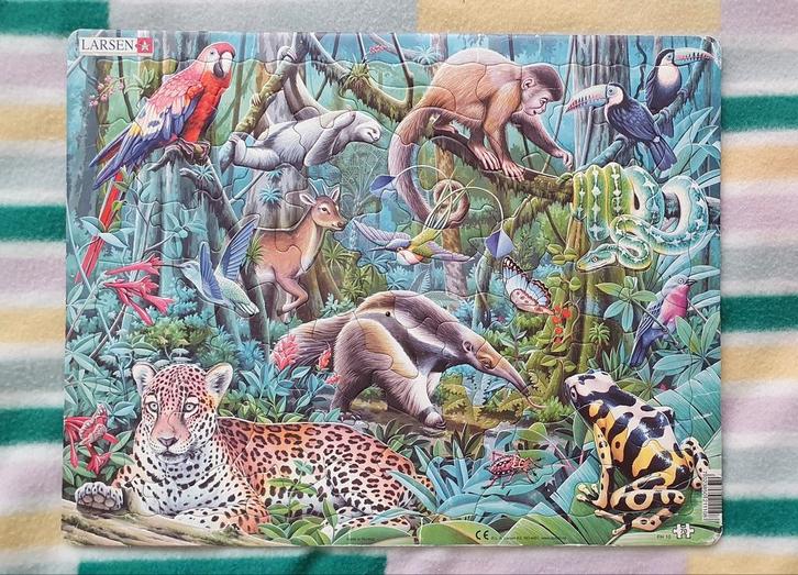 Larsen - puzzel jungle dieren, Kinderen en Baby's, Speelgoed | Kinderpuzzels, Zo goed als nieuw, Meer dan 50 stukjes, Ophalen of Verzenden