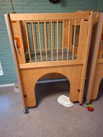 Hoge box, Ophalen, Gebruikt, Rechthoekig, Wieltjes