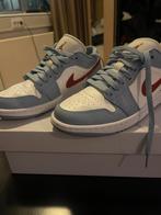 Te koop nke jordans low, Kleding | Dames, Schoenen, Ophalen, Blauw, Jordan, Sneakers of Gympen