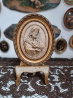 Oud religie schilderijtje met reliëf jezus heilig hart A99, Ophalen of Verzenden