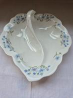 Richmond bone china england, Verzamelen, Porselein, Kristal en Bestek, Ophalen of Verzenden, Gebruikt, Porselein, Bord of Schaal