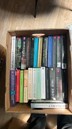 Doos met thrillers, Boeken, Partijen en Verzamelingen, Ophalen, Gelezen, Verschillende onderwerpen