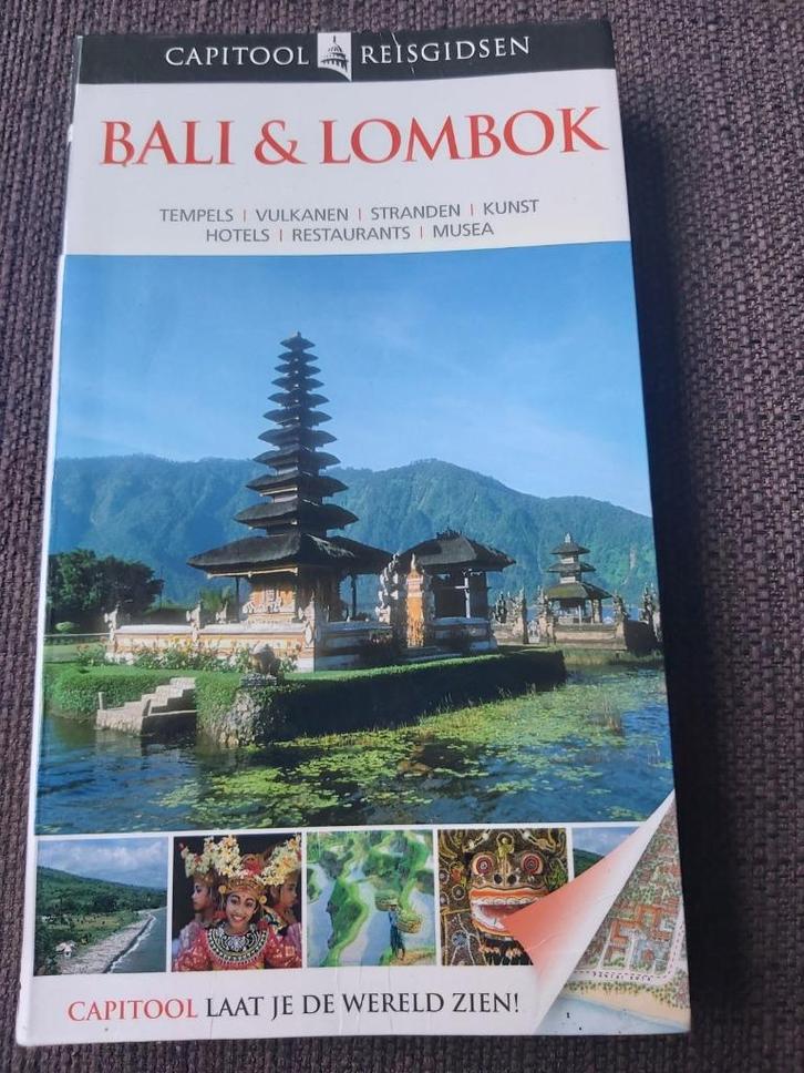 Capitool reisgids - Bali & Lombok, Boeken, Reisgidsen, Gelezen, Reisgids of -boek, Azië, Capitool, Ophalen of Verzenden