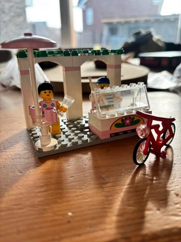 Legoset 6402 - Paradisa Sidewalk beschikbaar voor biedingen