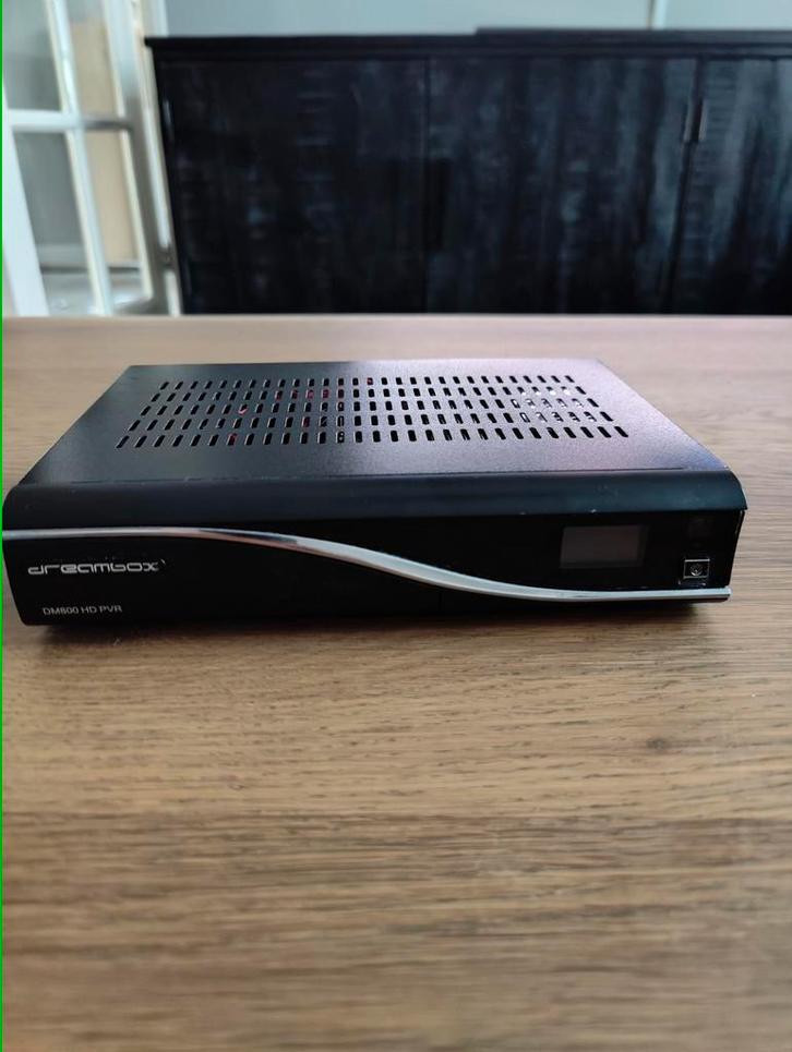 DreamBox DM800 HD, Audio, Tv en Foto, Decoders en Harddiskrecorders, Zo goed als nieuw, Decoder, Ophalen of Verzenden