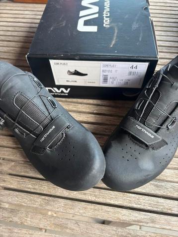Wielren schoenen beschikbaar voor biedingen