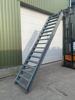 Stalen / ijzeren trap, Doe-het-zelf en Verbouw, Ladders en Trappen, Ophalen, Gebruikt
