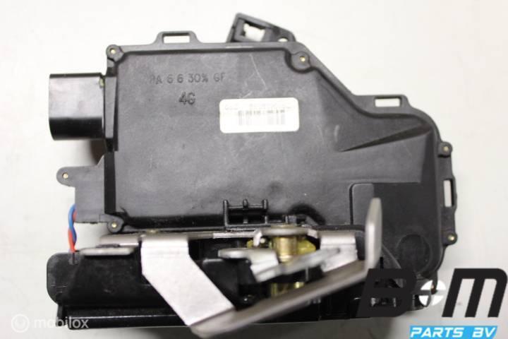 Deurslot linksachter Audi A4 8E 8E0839015C, Auto-onderdelen, Interieur en Bekleding, Gebruikt