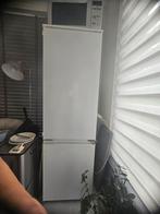 Koel/vriescombinatie - 2 jaar oud - Zanussi, Ophalen, Gebruikt, 200 liter of meer, Met aparte vriezer
