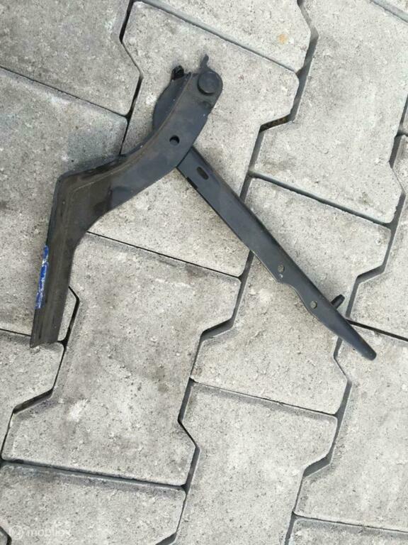 motorkap scharnier Peugeot 307 en 307cc orgineel, Auto-onderdelen, Klein materiaal, Gebruikt