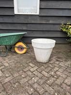 Grote witte kunststof bloempot, Tuin en Terras, Bloempotten, Kunststof, Gebruikt, 40 cm of meer, Rond