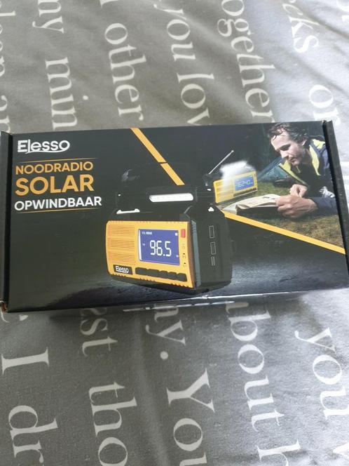 Elesso solar opwindbare noodradio 10000 mAh powerbank in 1, Watersport en Boten, Hengelsport | Karpervissen, Nieuw, Overige typen
