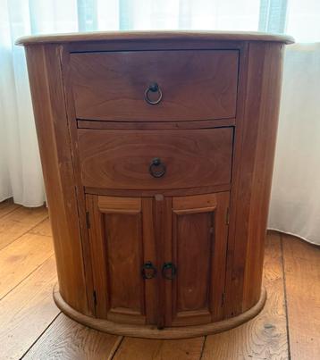 Mooi Indonesisch teakhouten kastje beschikbaar voor biedingen