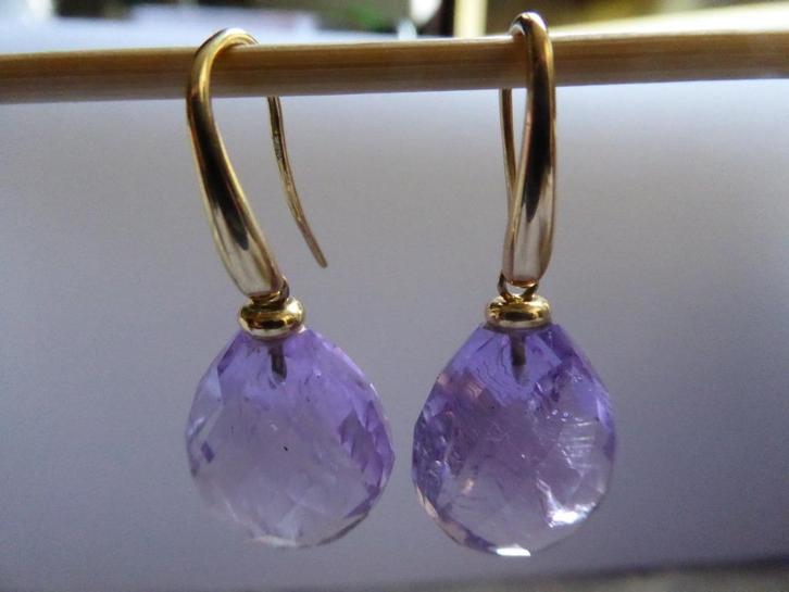 Prachtige 18 Kt Goud Oorhangers met Grote Druppel Amethist, Sieraden, Tassen en Uiterlijk, Antieke sieraden, Oorbellen, Goud, Met edelsteen