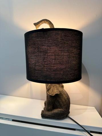Lamp beschikbaar voor biedingen