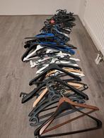 Hangers divers, Ophalen