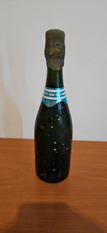 M' Hostomme Abysse Chamagne *First edition* beschikbaar voor biedingen