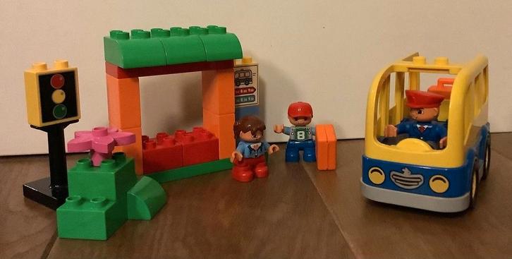 LEGO Duplo Schoolbus 10528 - Complete Set!, Kinderen en Baby's, Speelgoed | Duplo en Lego, Zo goed als nieuw, Duplo, Ophalen of Verzenden