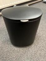Camper vuilnisbak zwart LXBXH is 30x 18 x 33 cm met deurhaak, Ophalen, Zo goed als nieuw
