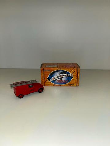 Norev citroën 2cv Brandweerauto 1955 - Hachette beschikbaar voor biedingen