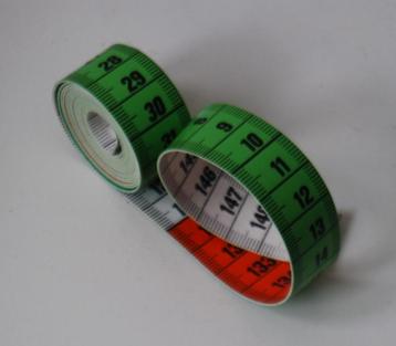 Centimeter | 1,5 meter beschikbaar voor biedingen