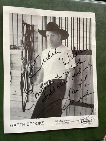kaart van Garth Brooks met originele handtekening. beschikbaar voor biedingen