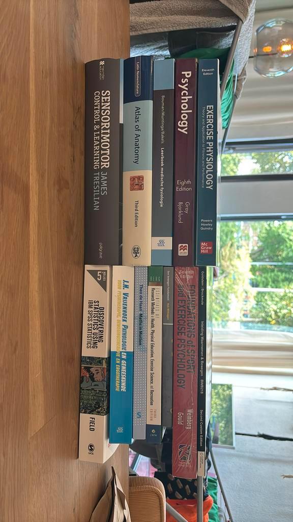 Partij studieboeken, ook los te koop, Boeken, Studieboeken en Cursussen, Zo goed als nieuw, WO, Beta, Ophalen