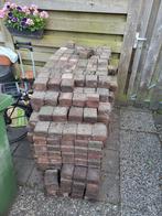 Kinderkopjes en tegels GRATIS af te halen, Ophalen, Gebruikt, 10 m² of meer, Beton
