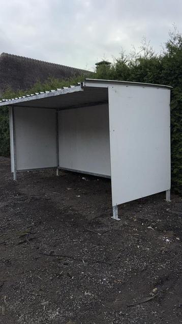 overkapping fietsenhok fietsenstalling schuilstal beschikbaar voor biedingen