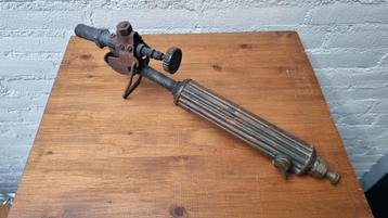 Oude soldeerbout  beschikbaar voor biedingen